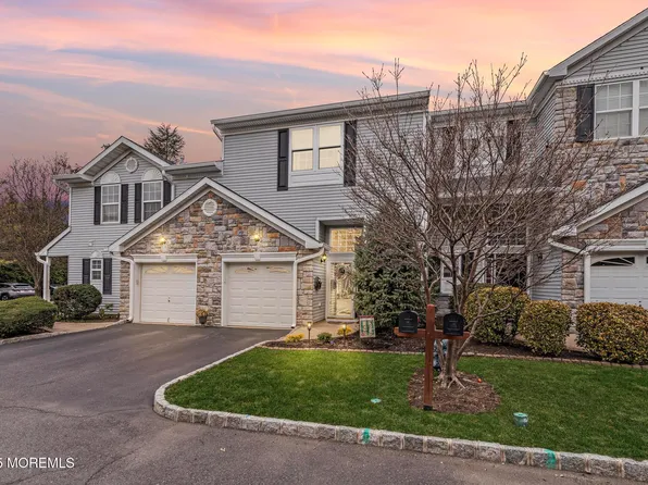 23 Hanna Lane #303, Laurence Harbor, NJ 08879