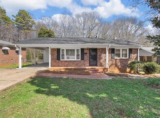 157 Lincoln Dr, Spartanburg, SC 29306