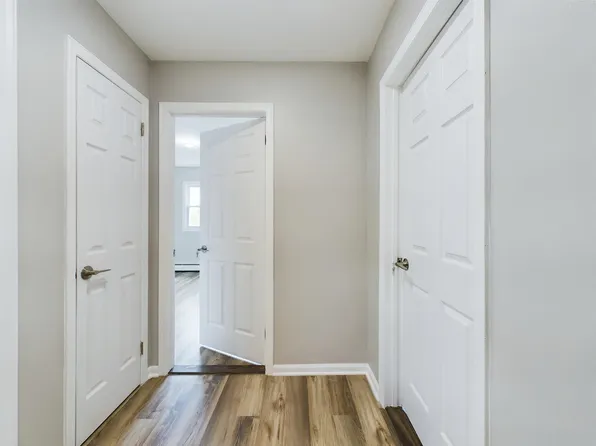 10 East View Court image 12 of 20