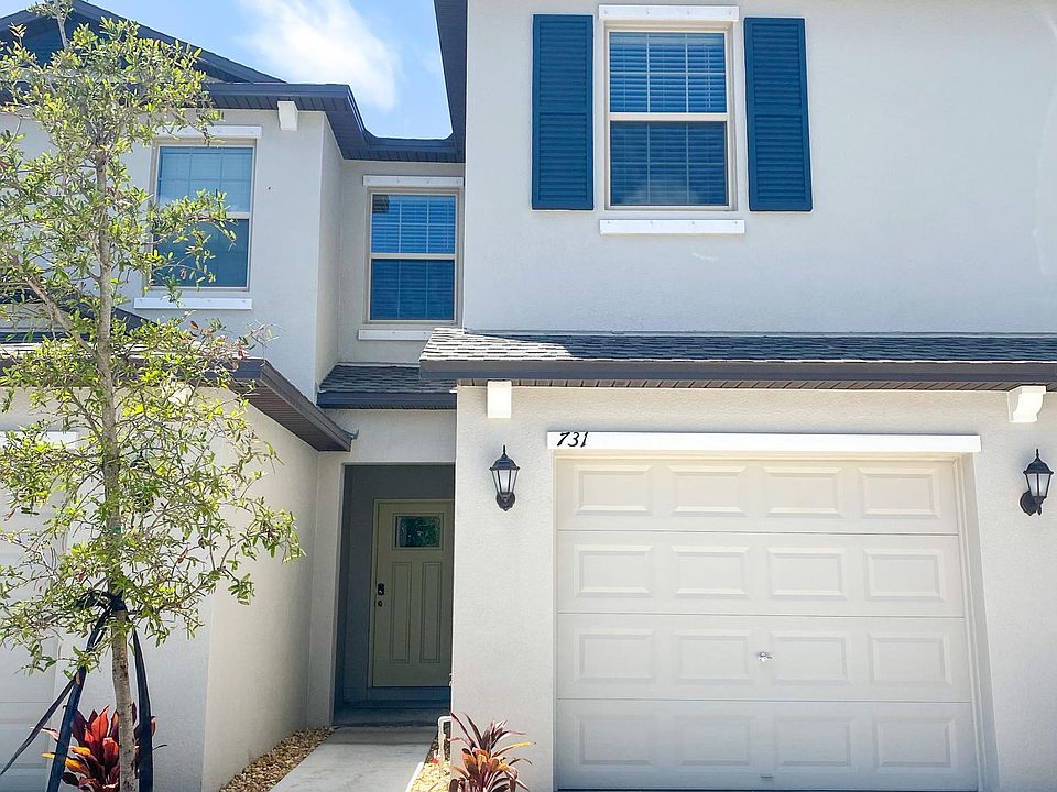 1st image of 731 Royal Empress Dr