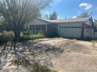 1109 SW 12th Pl, Wagoner, OK 74467