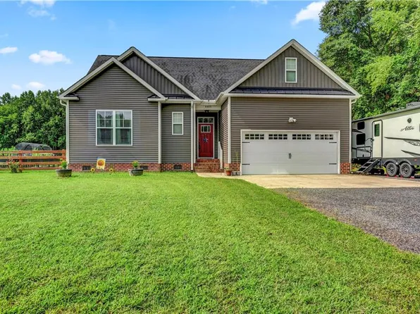 4459 Okelly Dr, Suffolk, VA 23437