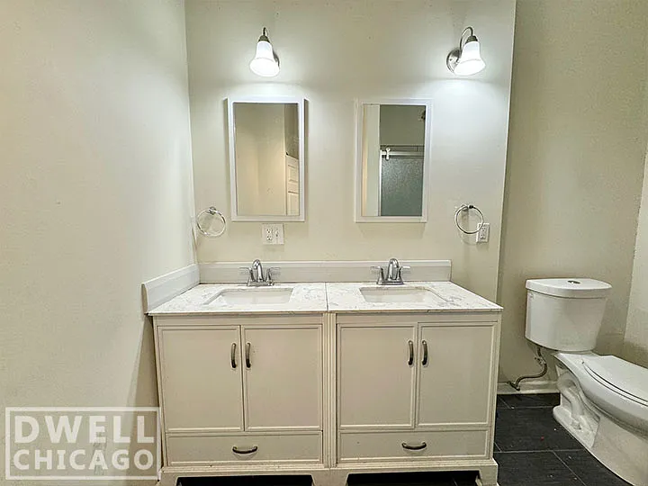 1903 S Blue Island Ave #3 — Photo 11