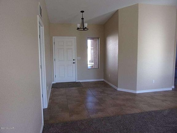 4th image of 145 Locust Dr