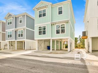 24229 Pepper Ln, Orange Beach, AL 36561