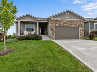 1923 NE 111th Ct, Kansas City, MO 64155