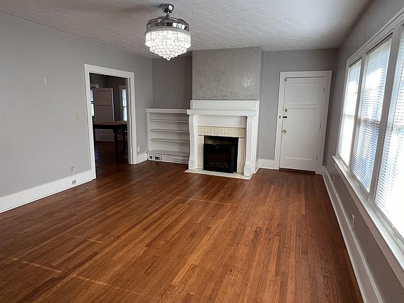 4th image of 1378 Cory Dr