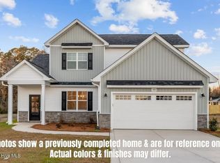 9806 Rockfish Rd, Raeford, NC 28376