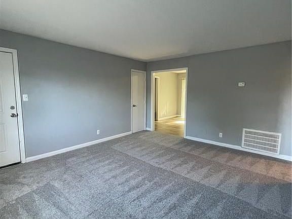 2nd image of 373 Stone Mountain St #C-3