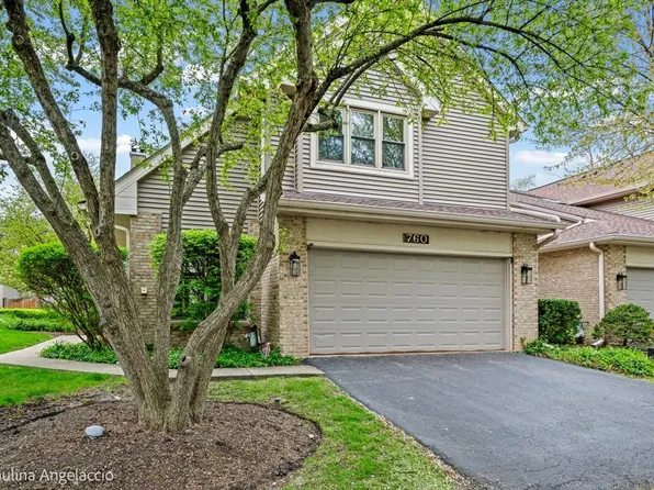 760 N Walden Dr, Palatine, IL 60067