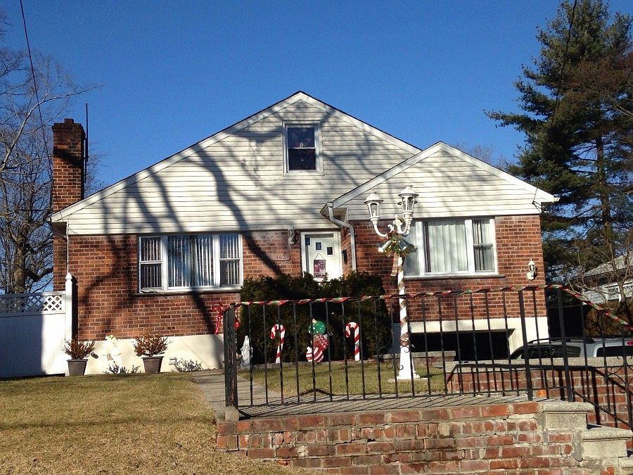 1st image of 143 Chester Dr