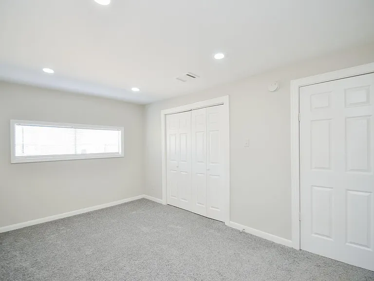 5238 Keystone St — Photo 17