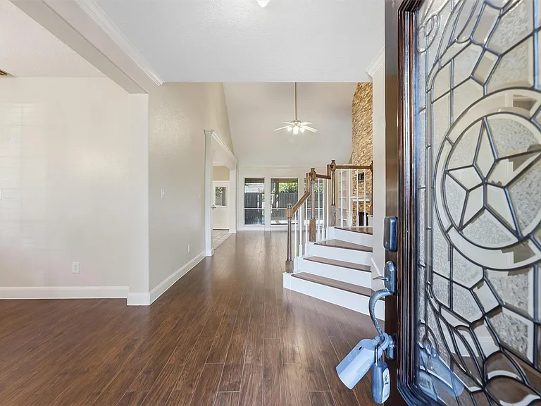 19307 Pinewood Bluff Ln — Photo 3