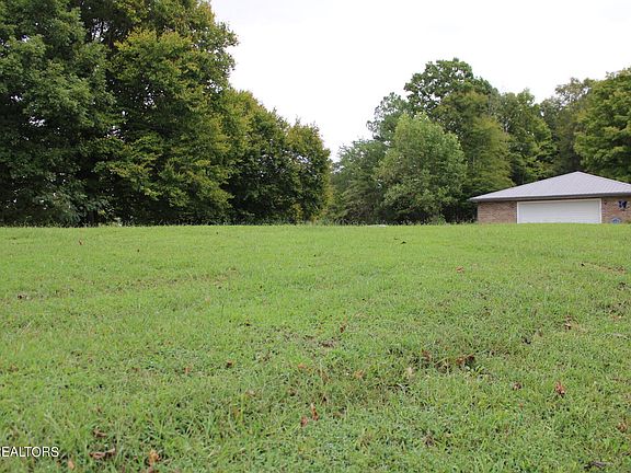 2nd image of 3953 Gamble Ln