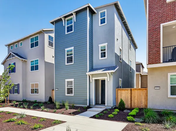 1131 Bellawood Dr, Galt, CA 95632