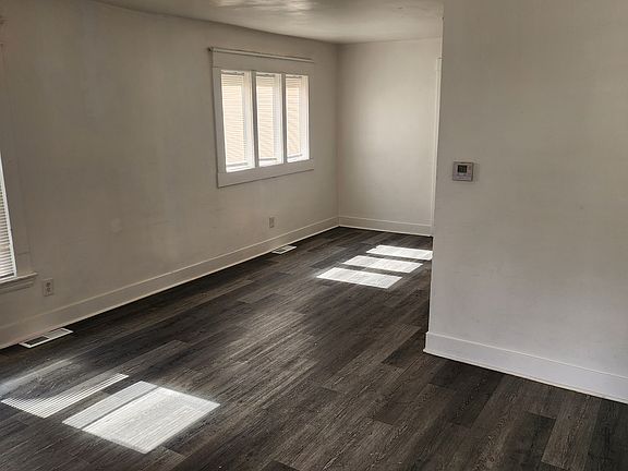 2nd image of 1021 Lafayette Ave NE Unit 1