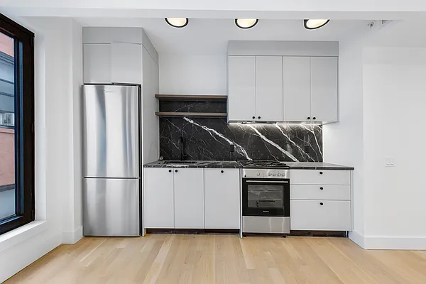 Rented by Nooklyn NYC LLC | media 85