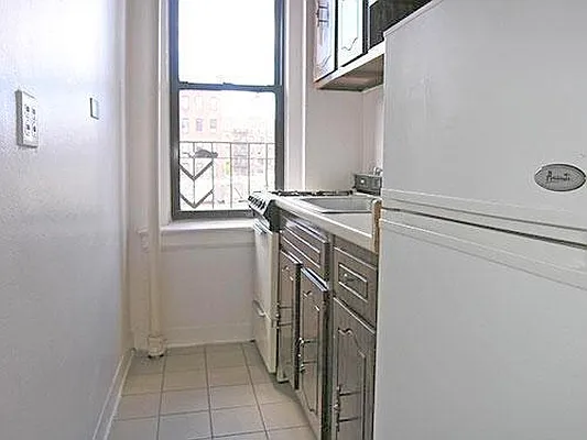 Rented by Living New York | media 3