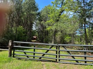 33 Eubanks Rd, Bedias, TX 77831
