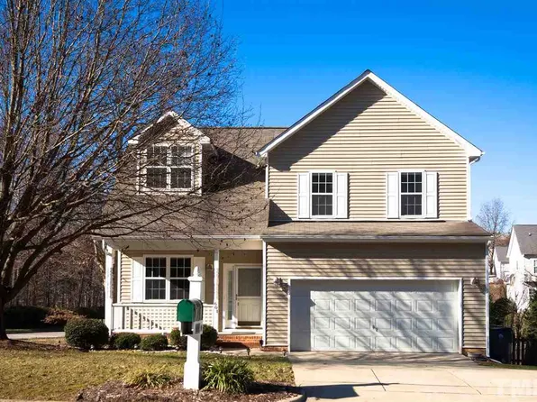 601 N Coalport Dr, Apex, NC 27502