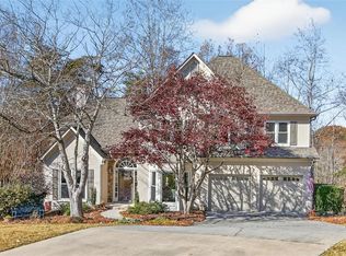 5060 Brent Knoll Ln, Suwanee, GA 30024