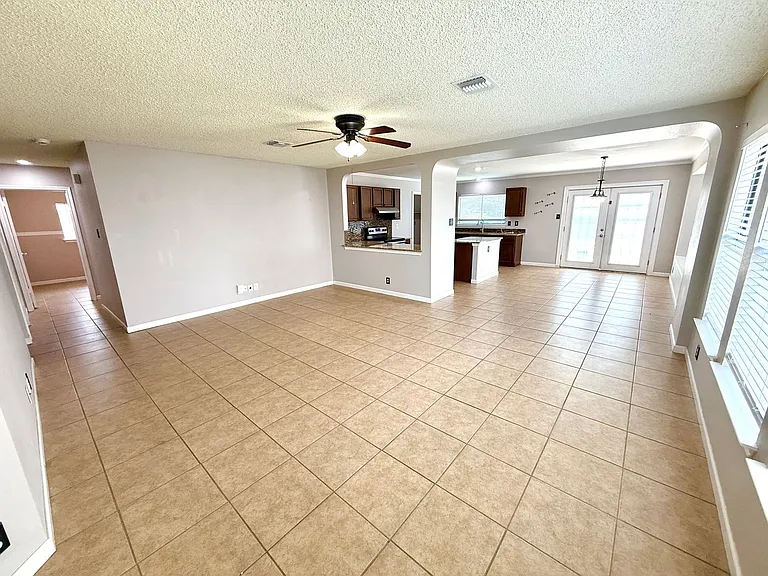 1530 Richland Hills Dr — Photo 4