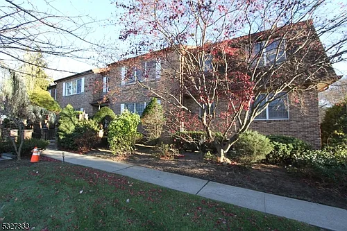 70 Harristown Rd #3 Photo 1