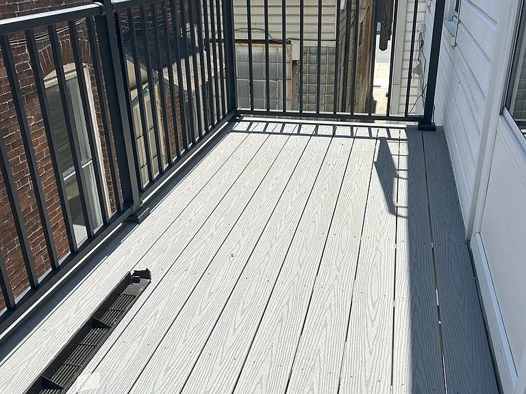6 York St — Photo 2