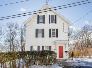 22 Hawes St, Fitchburg, MA 01420