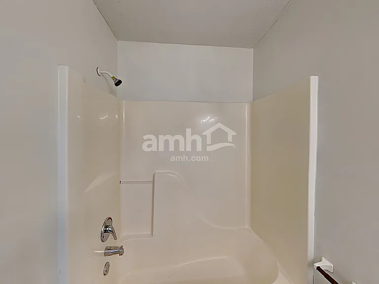 468 Springfield Dr — Photo 20