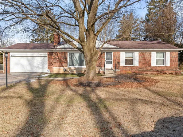 31685 Southview St, Beverly Hills, MI 48025