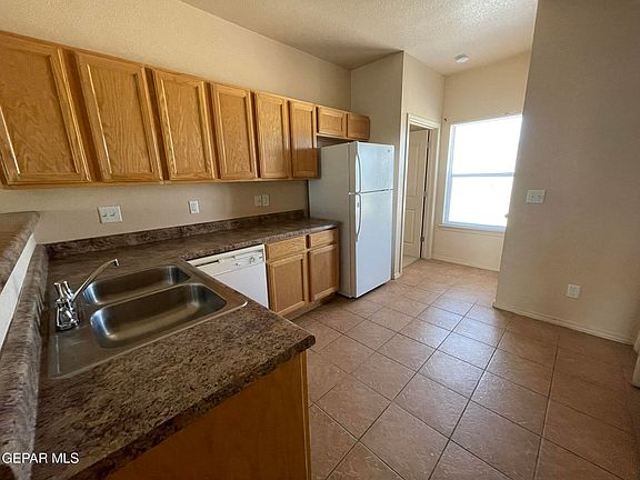 4th image of 10425 Canyon Sage Dr