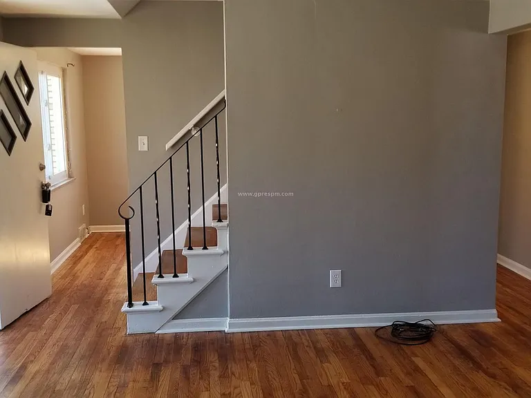 6703 W Barivista Dr — Photo 2