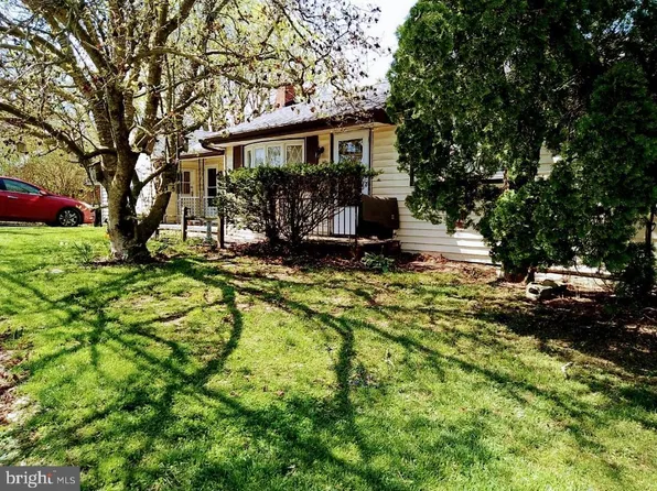 2922 Cedarhurst Rd, Finksburg, MD 21048