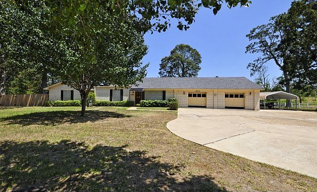 A beautiful setting on almost 2 acres of land