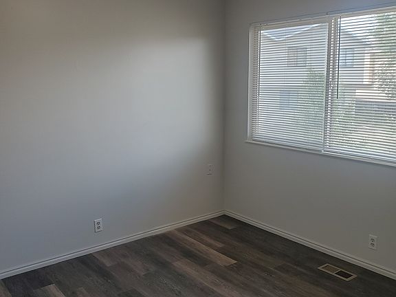 2nd image of 750 W 4800 S #750