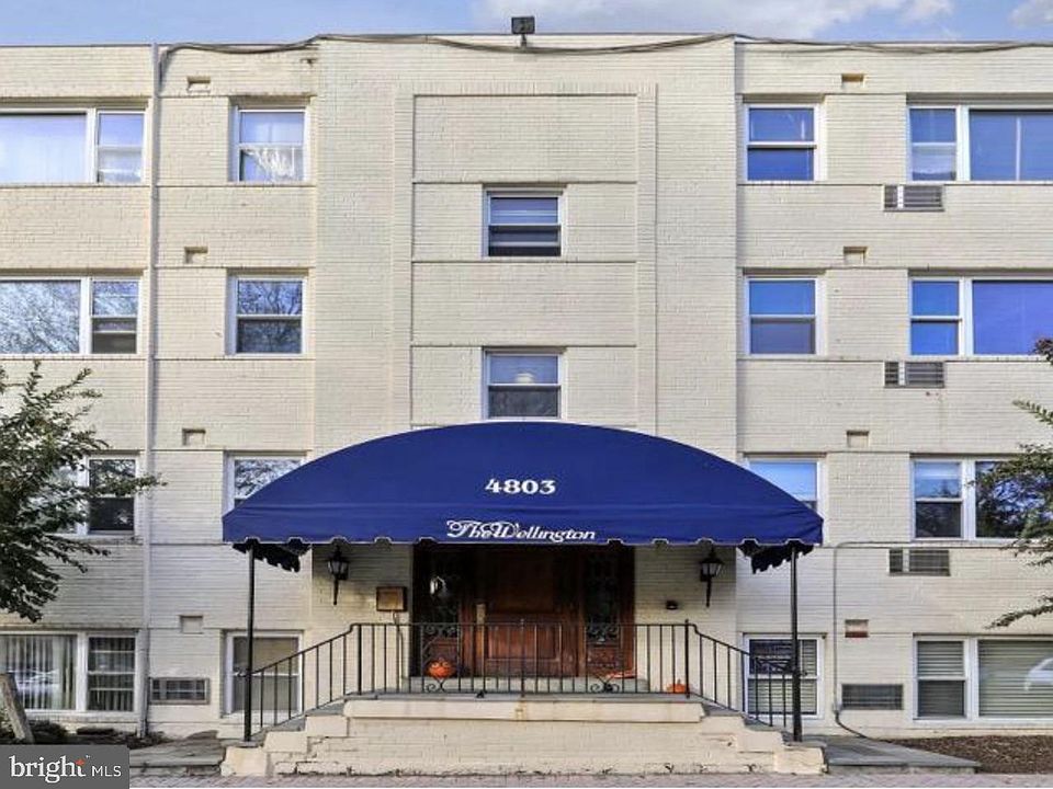 1st image of 4803 Wellington Dr APT 202