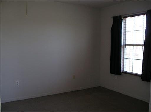 4th image of 6 Park Sq #6