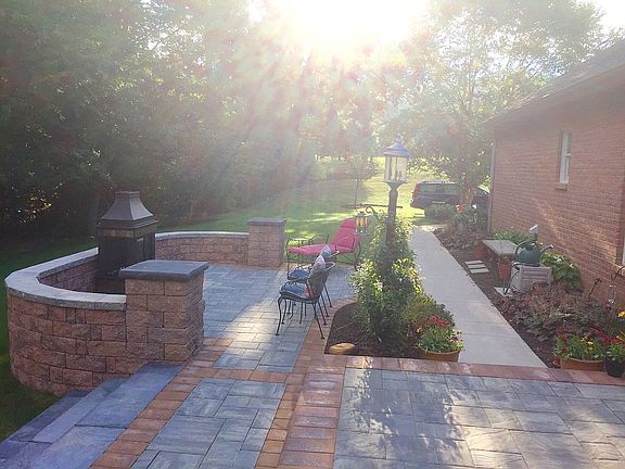 3rd image of 7086 Killarney Dr