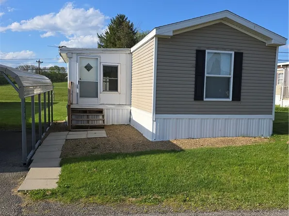 110 Country Garden Estates Dr, Worthington, PA 16262