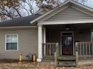 1051 S Cooper St, Memphis, TN 38104