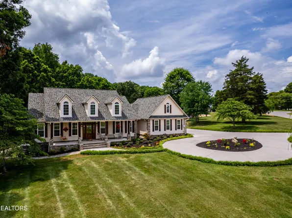 1225 Mountain View Rd, Lenoir City, TN 37771