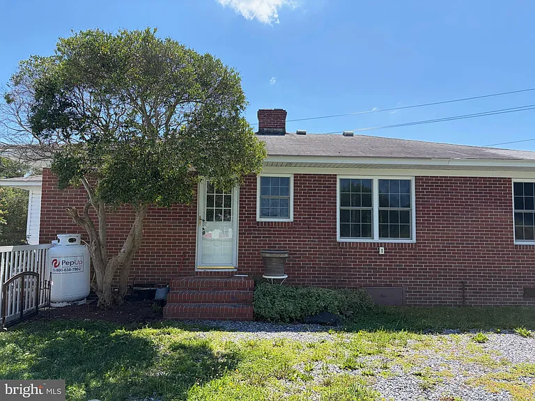 9005 Centreville Rd — Photo 10
