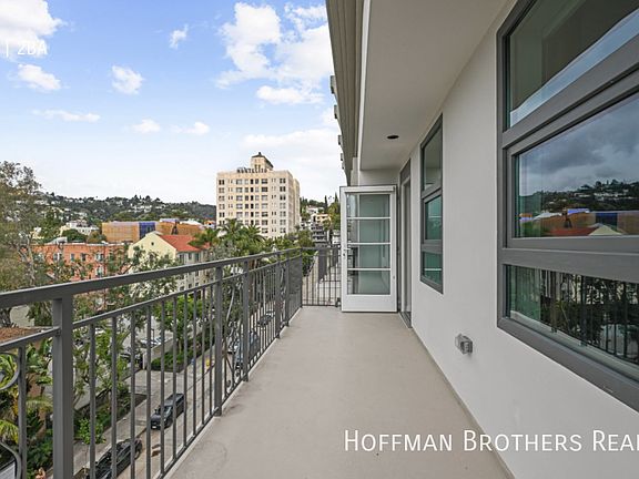4th image of 1816 N Cherokee Ave #107