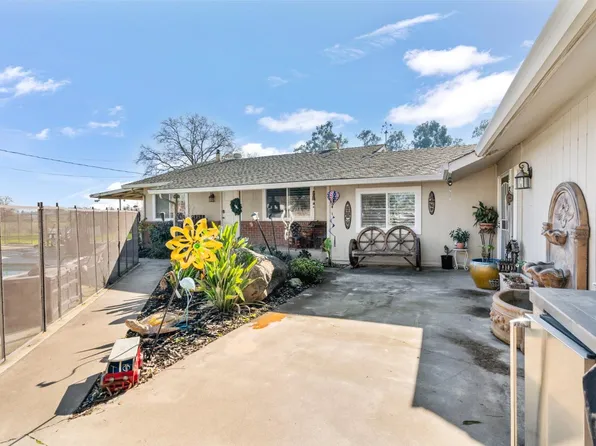 24851 N Jack Tone Rd, Acampo, CA 95220