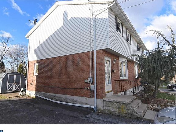 2nd image of 110 S Chestnut St