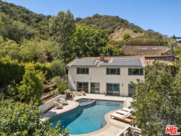 9830 Beeson Dr, Beverly Hills, CA 90210