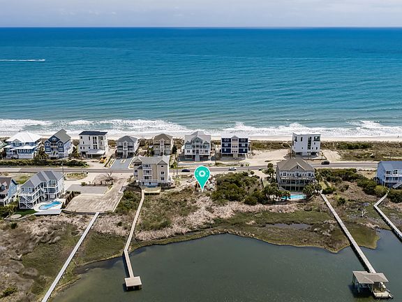 4th image of 701 New River Inlet Road