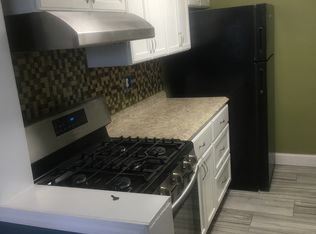 25615 Tungsten Rd, Euclid, OH 44132