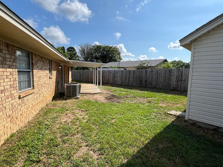 6311 Louisville Ave — Photo 21